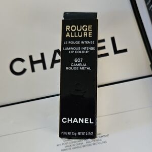 Chanel Rouge Allure Lip Colour - Camélia Rouge Métal